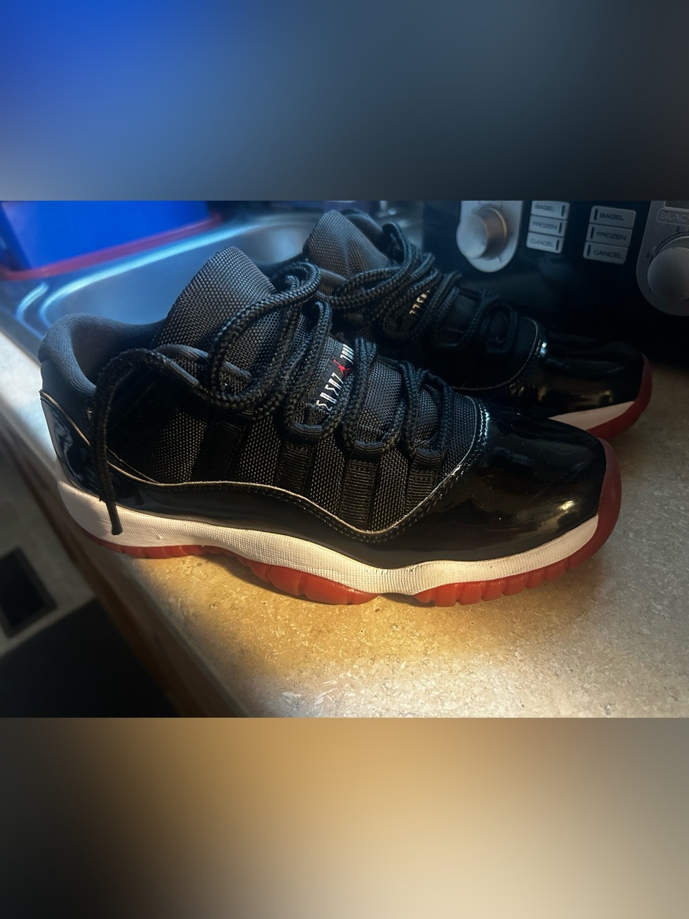 Jordan 11 bred 2019 6.5y